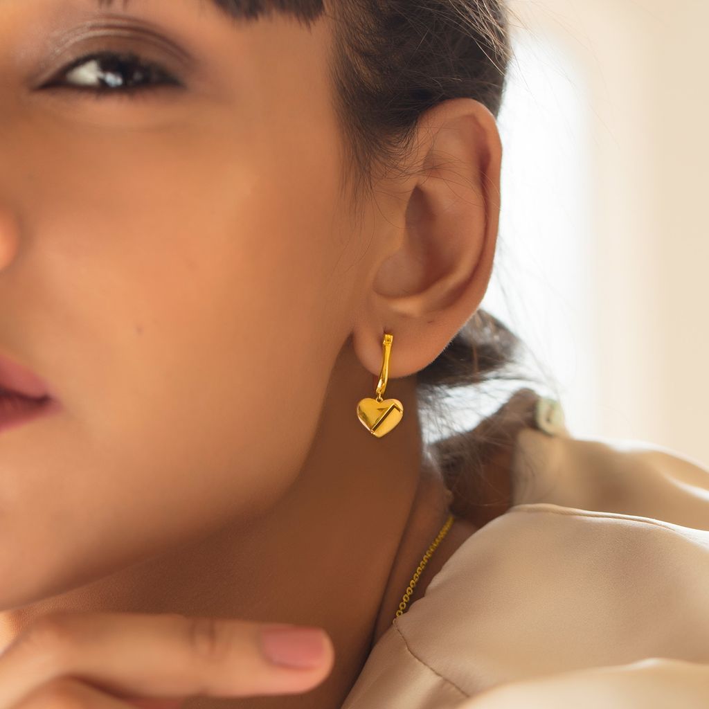 Parisian Hearts Gold Earrings