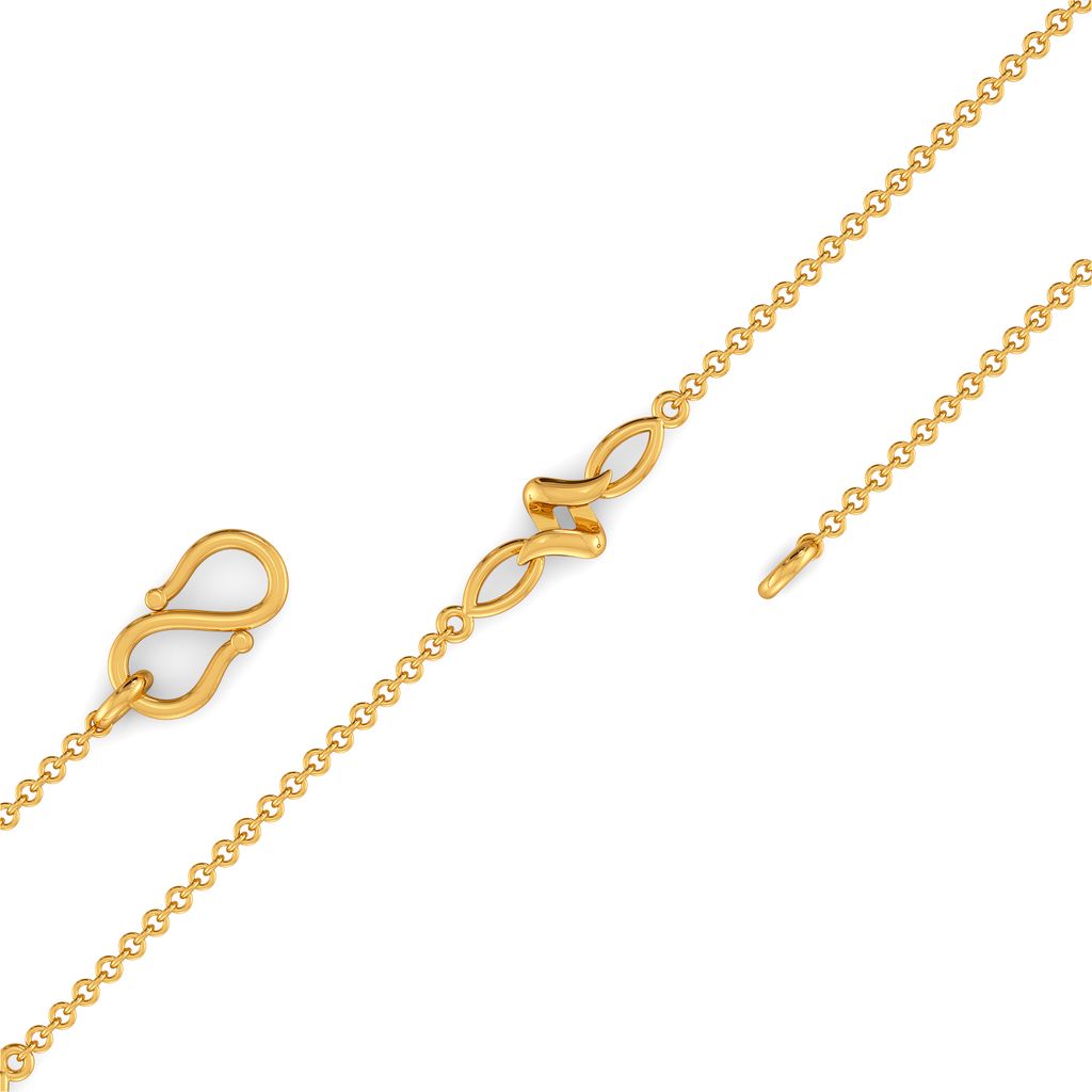 Femme de Finesse Gold Chains
