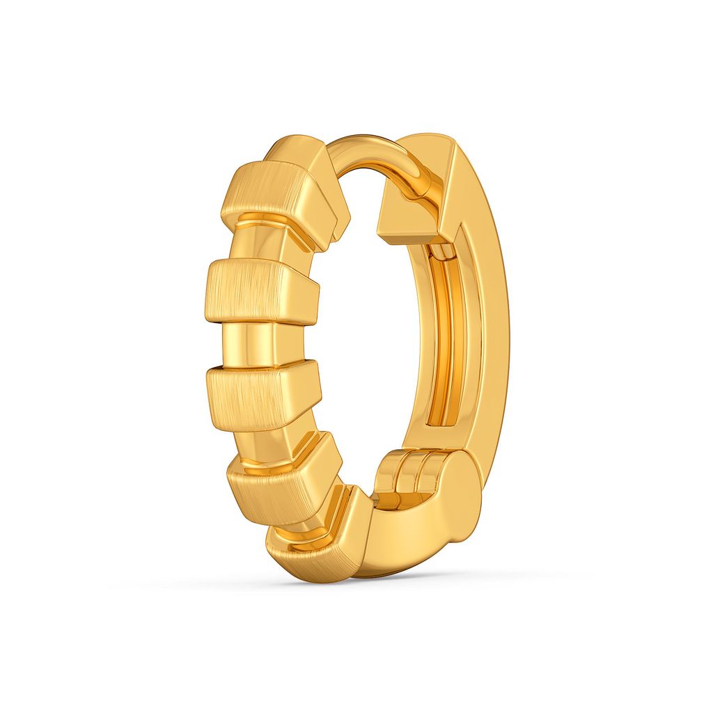 Linear League Gold Nose Pins
