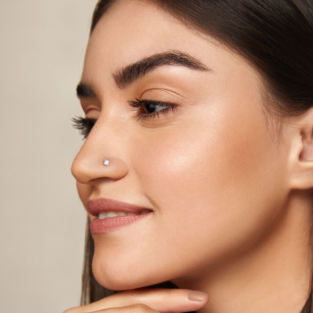 Red Love Diamond Nose Pins