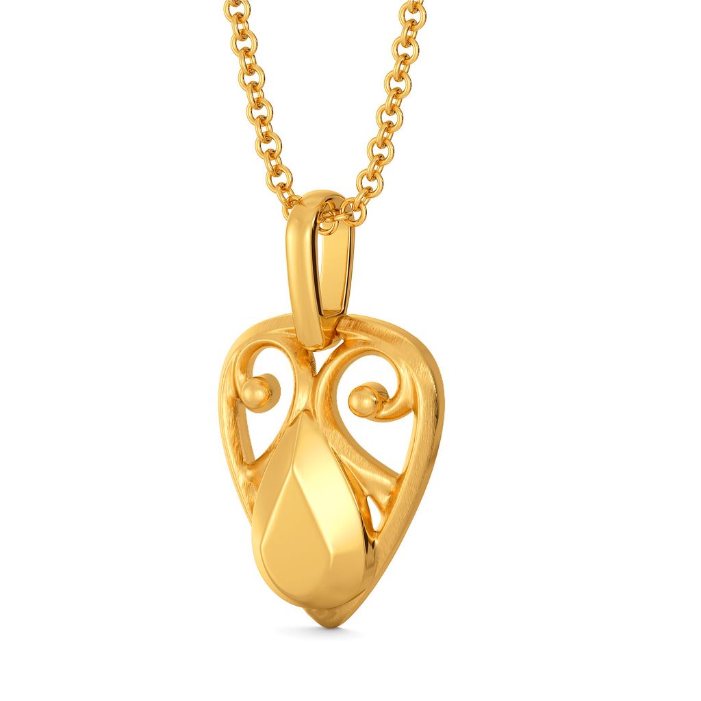 Femme Nostalgic Gold Pendants