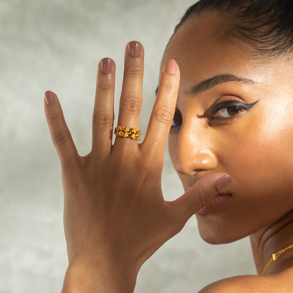 Dauntless Domme Gold Rings alternate view 1