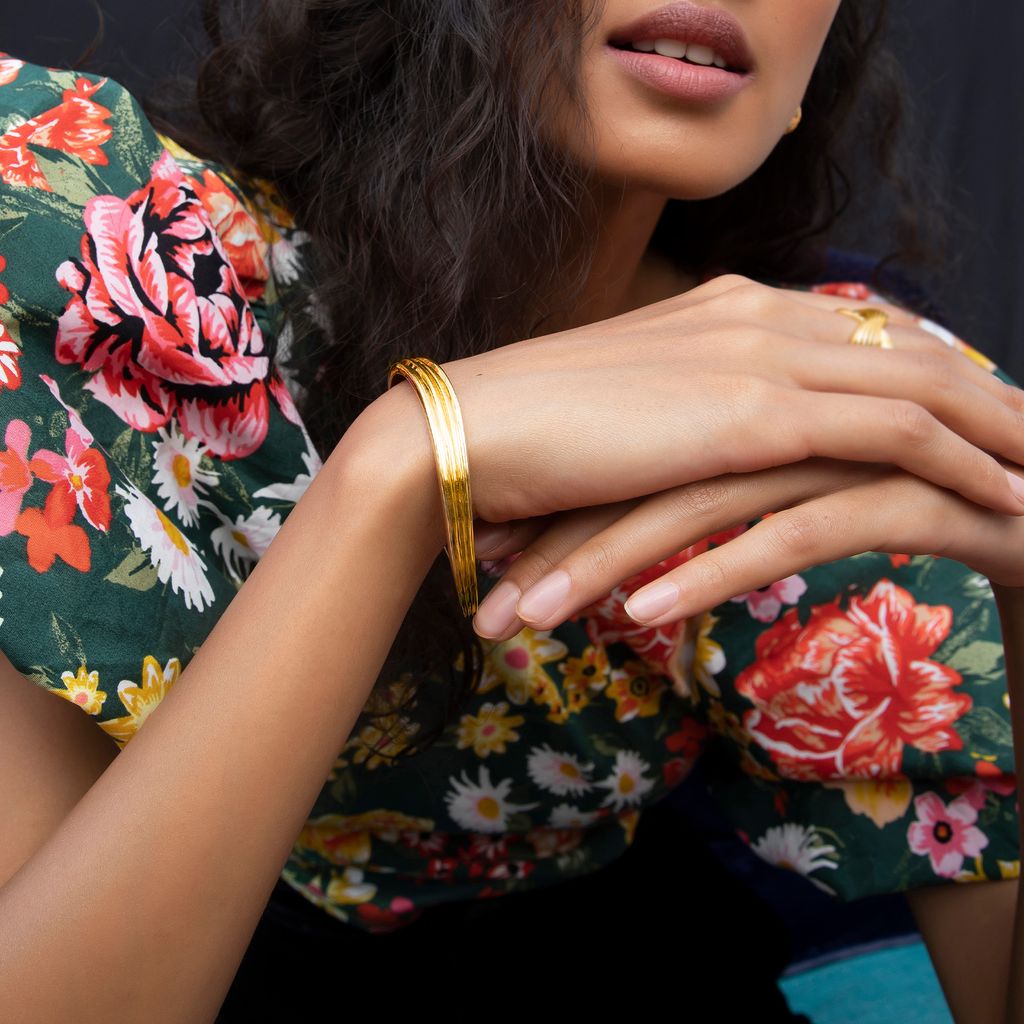 The Juliet Groove Gold Bangles