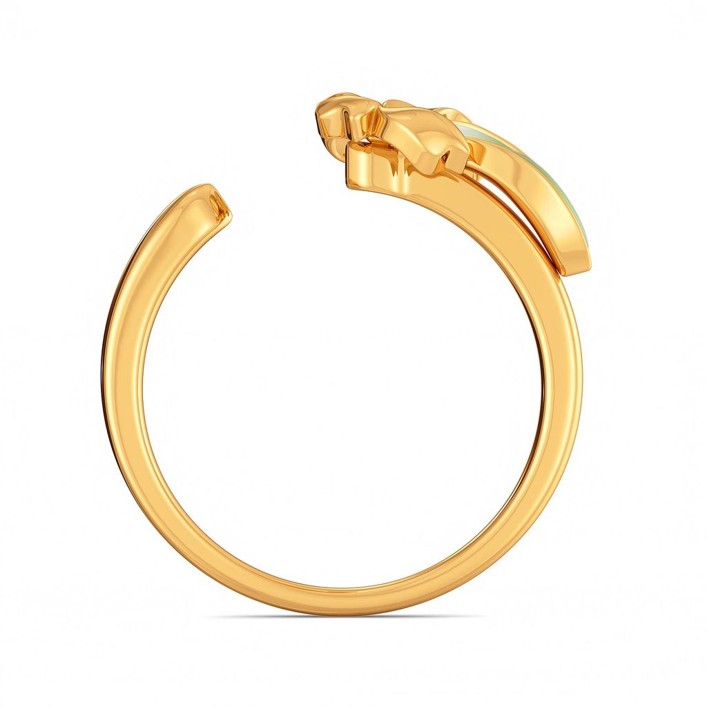 Fern Finesse Gold Rings image