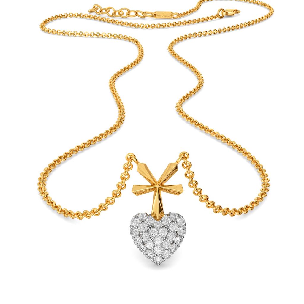 Hearts on Pleats Diamond Necklaces