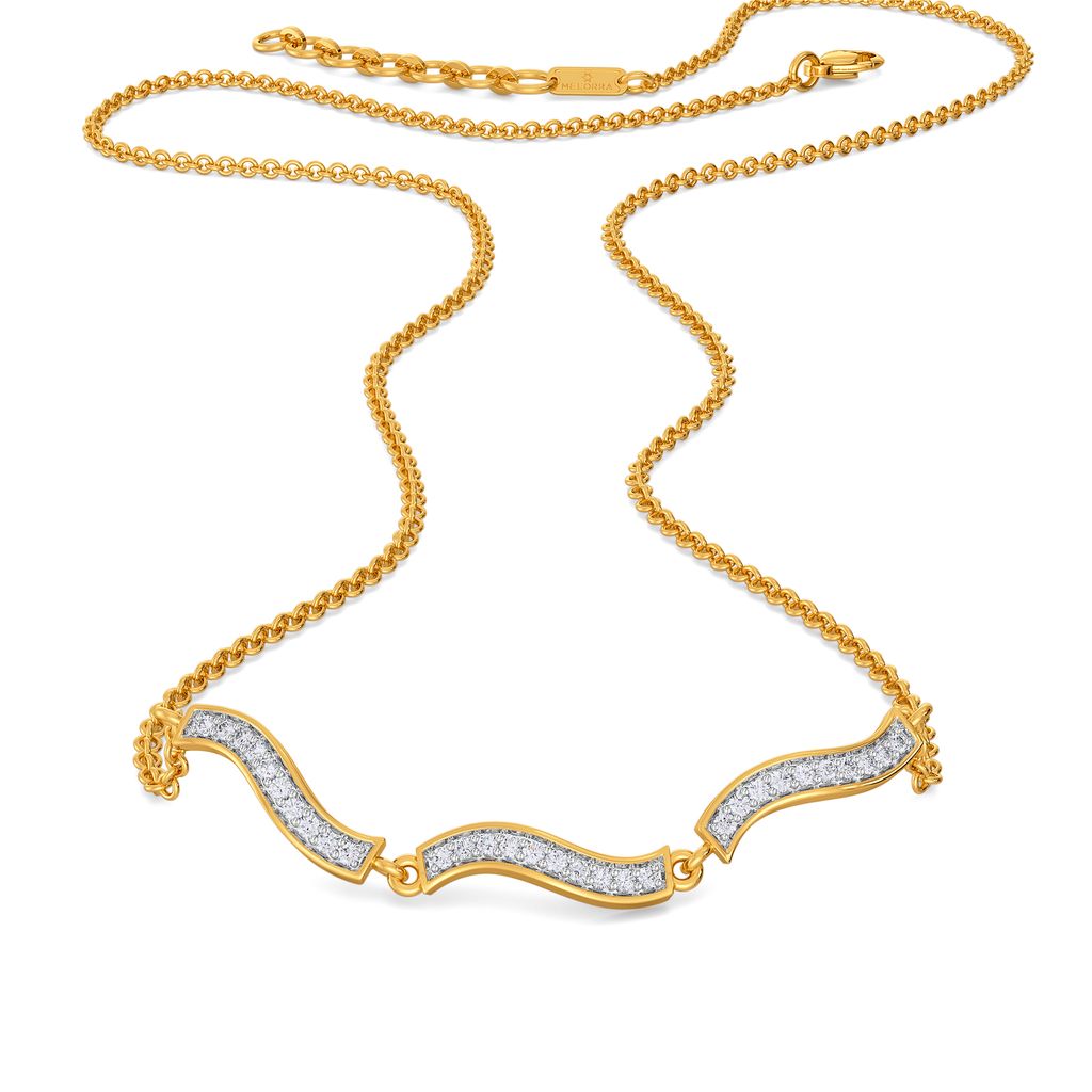 Frill Grandeur Diamond Necklaces
