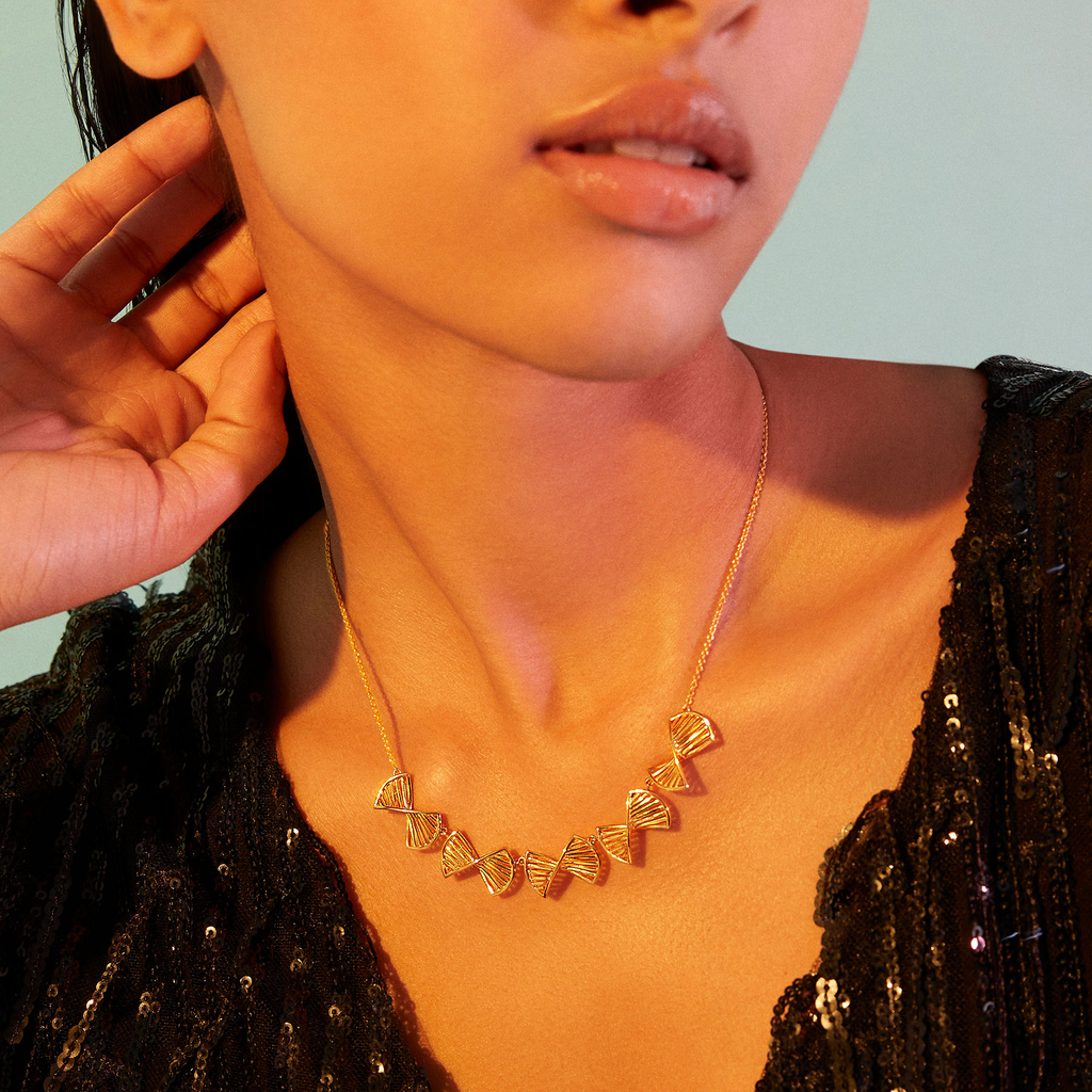 Swag Swing Gold Necklaces