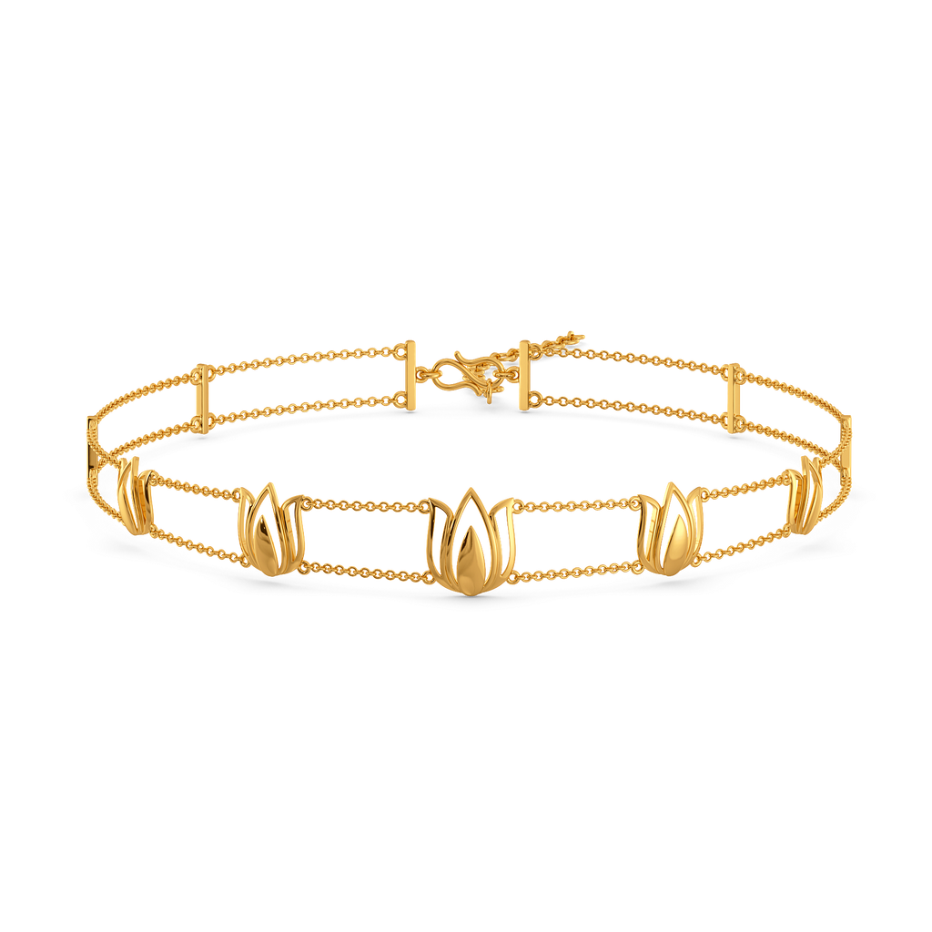 Tradition Meets Trend Gold Necklaces