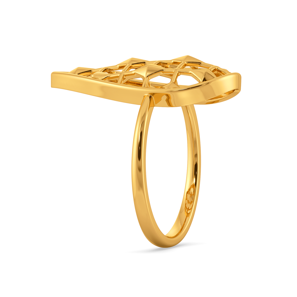 Made for Wedding Moments Gold Rings image