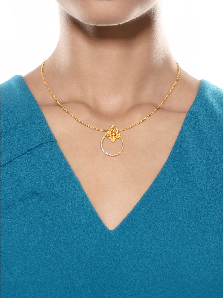 Petite Fleur Diamond Pendants