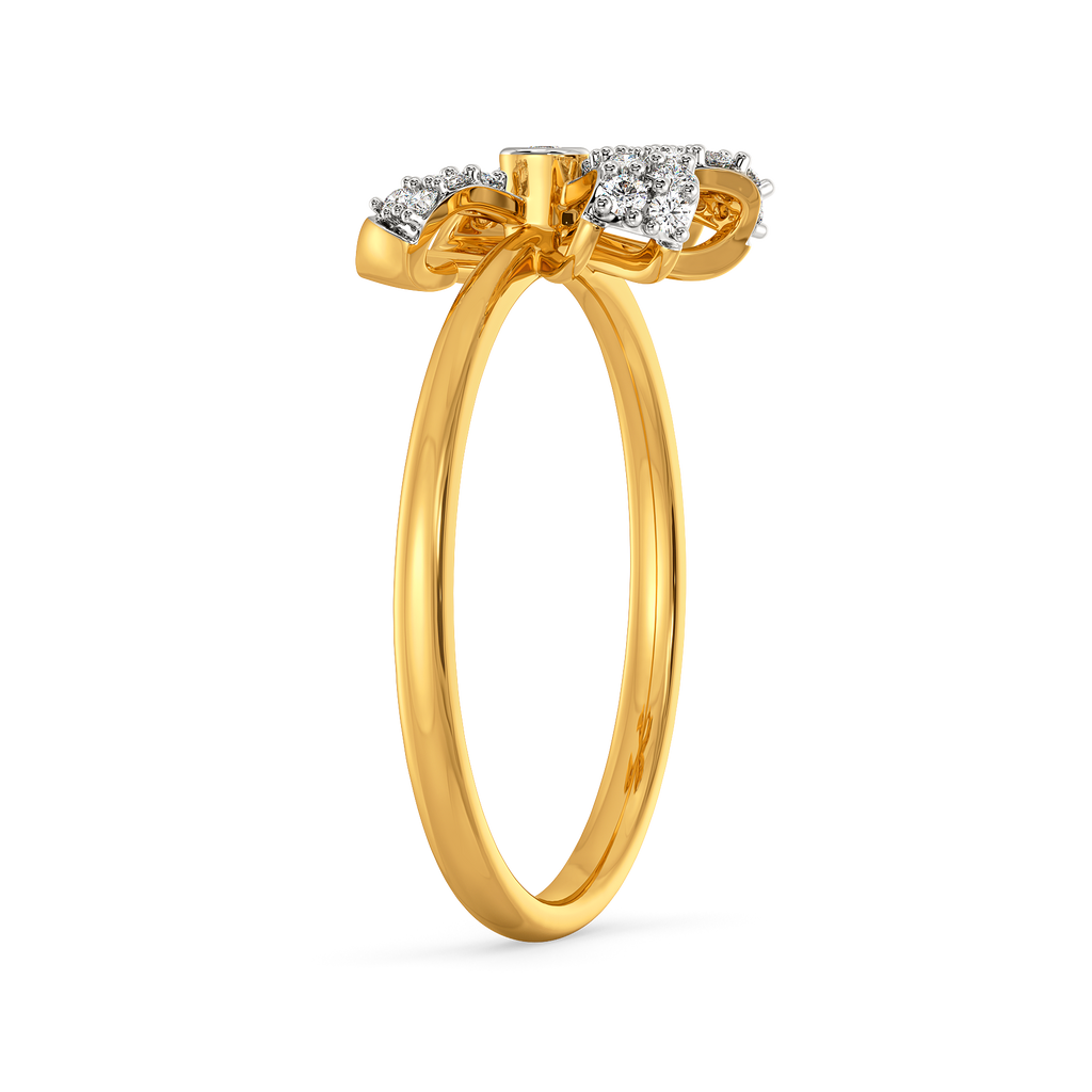 Dramatic Bows Diamond Rings image