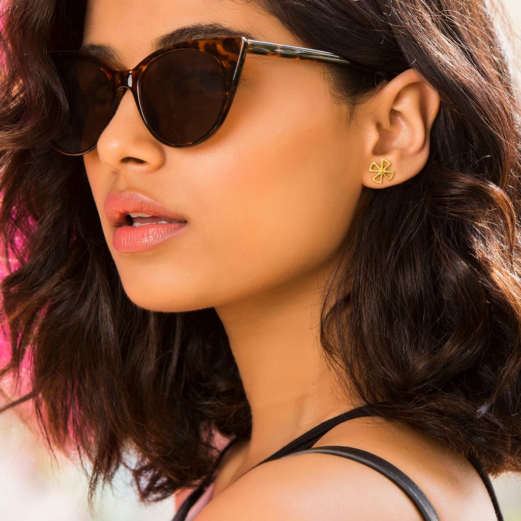 Lily Trilogy Gold Earrings