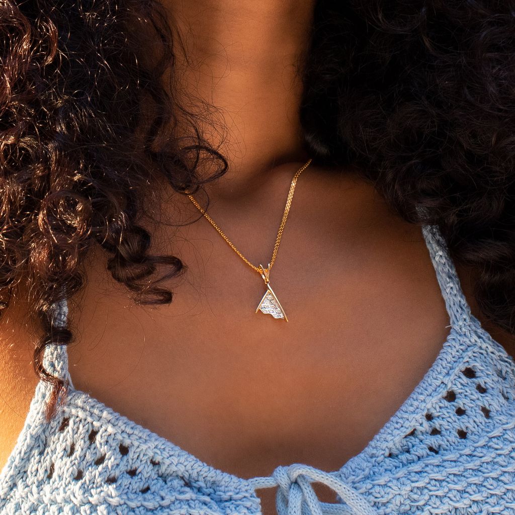 Knits Maze Diamond Pendants
