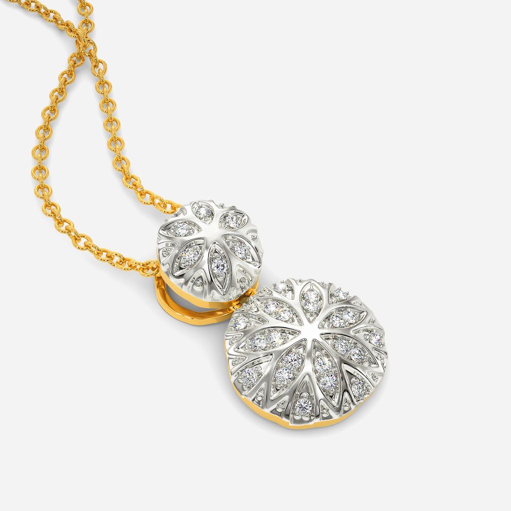 Line Up Knitly Diamond Pendants