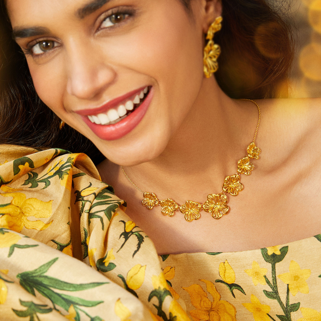 Wild Flower Mesh Gold Necklaces