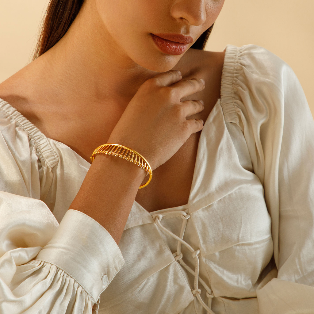 Lace Shimmer Gold Bangles