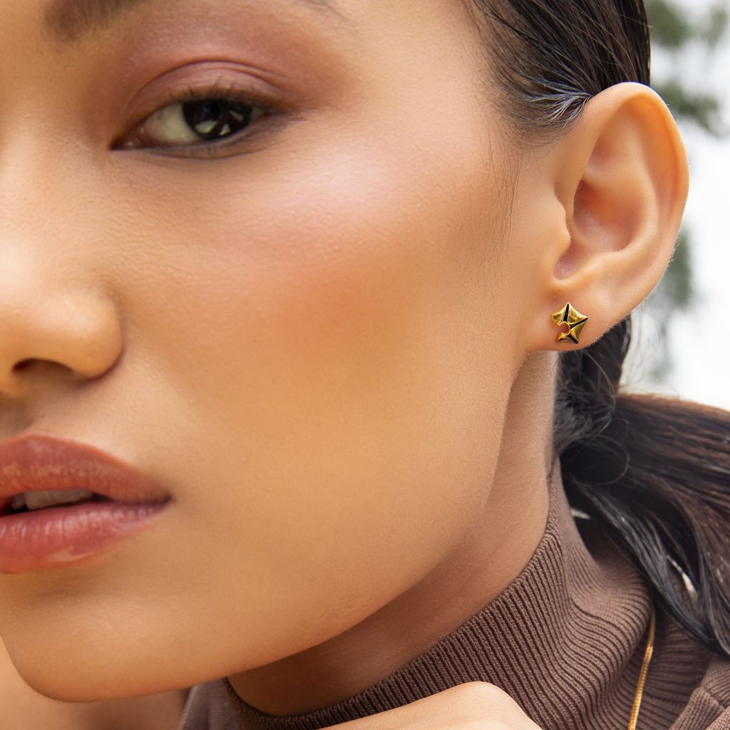 Combatant Gold Earrings