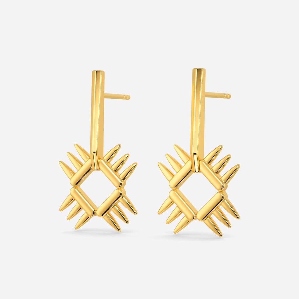 Edgy Links Gold Earrings