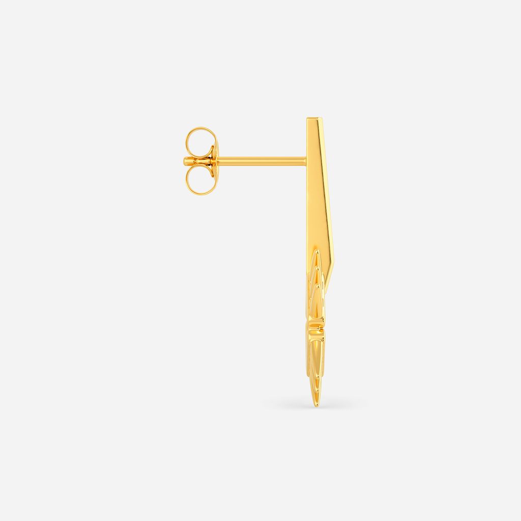 Edgy Links Gold Earrings