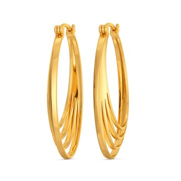 Chic Play Gold Earrings