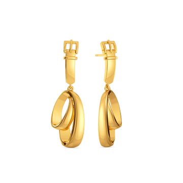 Claspin’ Confident Gold Earrings