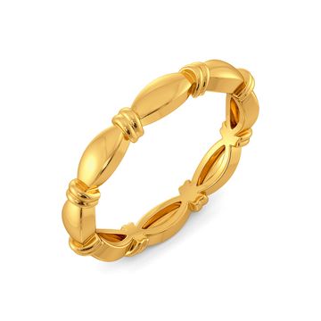 Curvy Accents Gold Rings