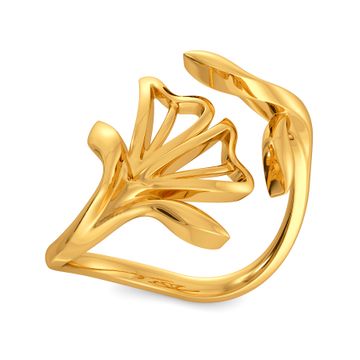 Dusky Petals Gold Rings
