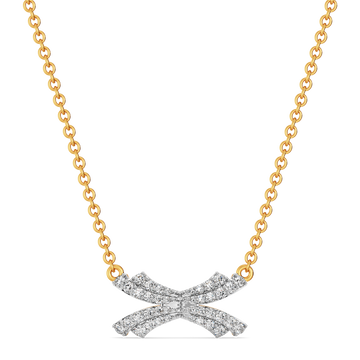 Slaying in Drapes Diamond Necklaces