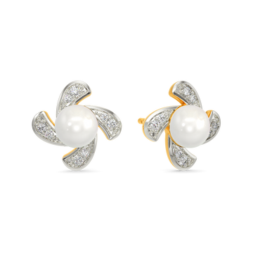 Pearl Core Diamond Earrings