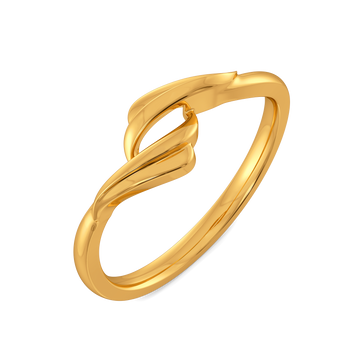 Captivating Feathers Gold Rings