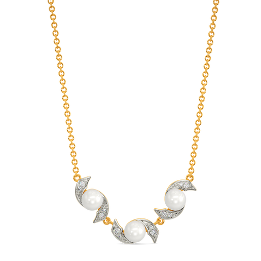 Pearl Queen Diamond Necklaces
