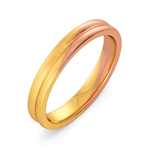 Off Duty Elegance Gold Rings